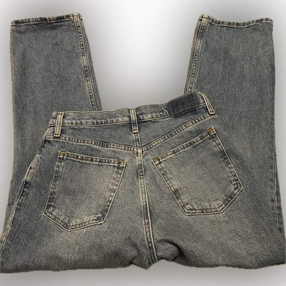 Abercrombie & Fitch The 90s Straight Ultra High Rise Jeans - Picture 2 of 8